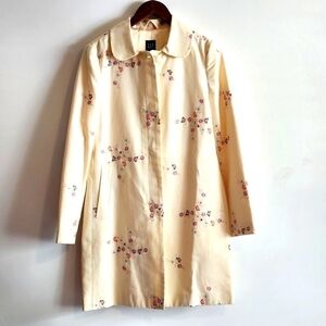 GAP Embroidered Cream Trench Coat Size S
